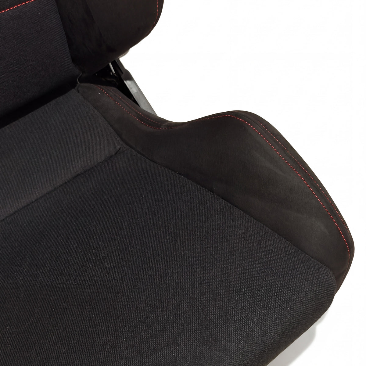 SR3 style bucket seat black red stitch detail