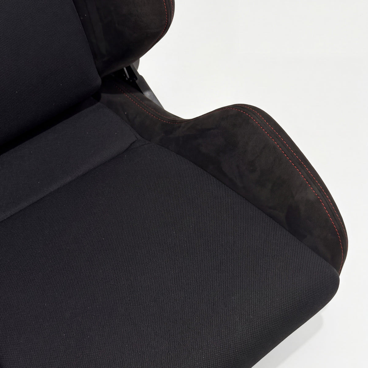 SR4 style bucket seat cushion and bolster close-up